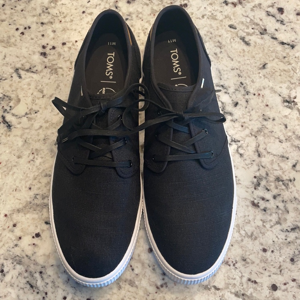 Tom’s Cairo canvas shoes